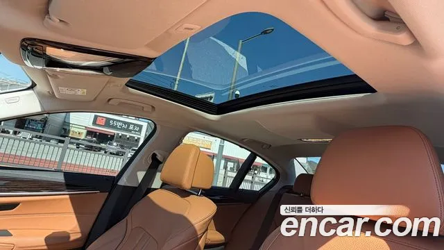 BMW 5 Series G30 — Фото автомобиля 18