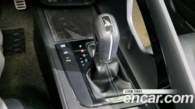Hyundai AVANTE — Фото автомобиля 9