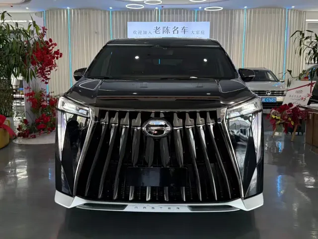 GAC Trumpchi M8 — Фото автомобиля 2