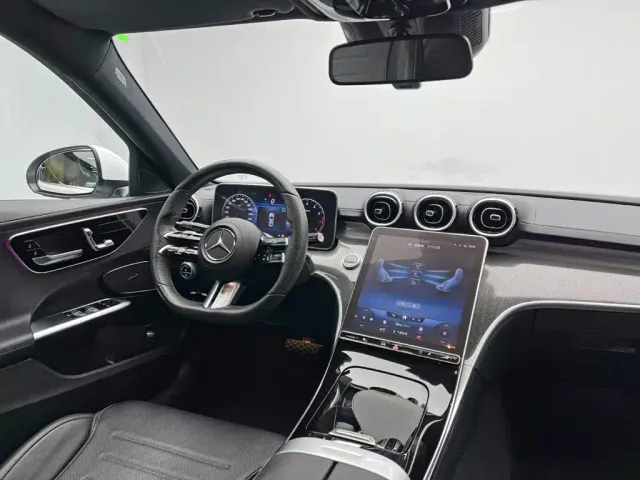 Mercedes-Benz C-Class — Фото автомобиля 23