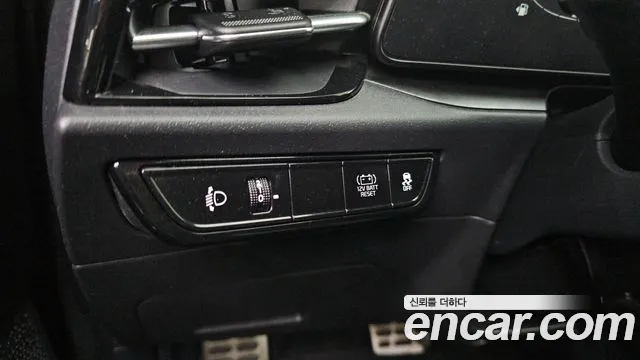 Kia Niro The All New Niro Signature — Фото автомобиля 18