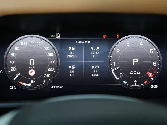 Land Rover Defender — Фото автомобиля 10
