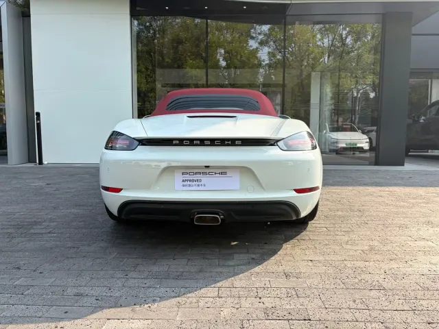 Porsche 718 — Фото автомобиля 7