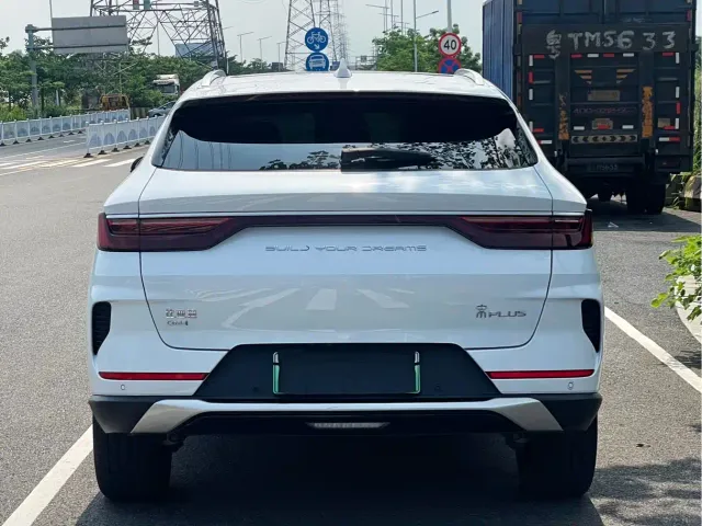 BYD Song PLUS — Фото автомобиля 8