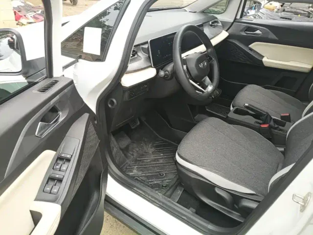 Geely Geometry E Firefly — Фото автомобиля 15