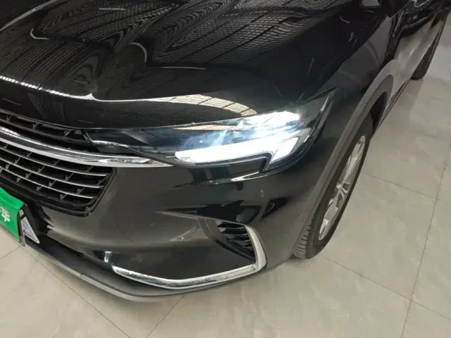Buick Envision Plus — Фото автомобиля 23