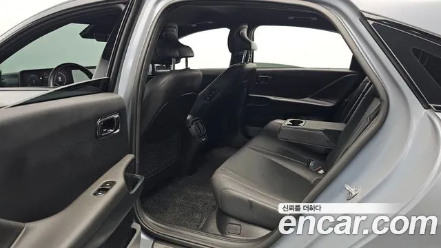 Hyundai Ioniq6 Long Range AWD — Фото автомобиля 10