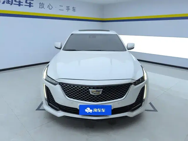 Cadillac CT5 — Фото автомобиля 2