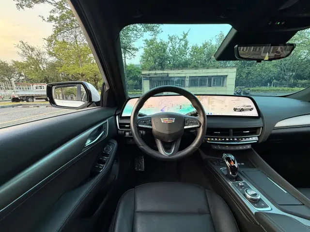 Cadillac CT5 — Фото автомобиля 18