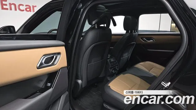 Land Rover Range Rover Velar — Фото автомобиля 11