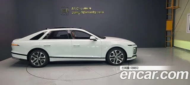 Hyundai Grandeur GN7 — Фото автомобиля 6