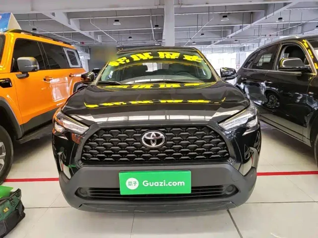 Toyota Corolla Cross — Фото автомобиля 2