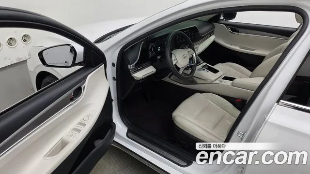 Hyundai Grandeur — Фото автомобиля 9