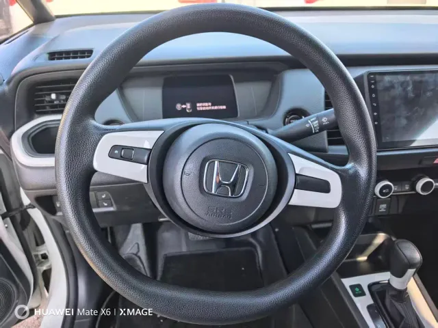 Honda Fit — Фото автомобиля 10