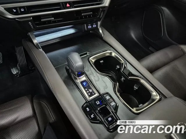 Lexus RX RX450h+ 5th Gen — Фото автомобиля 10