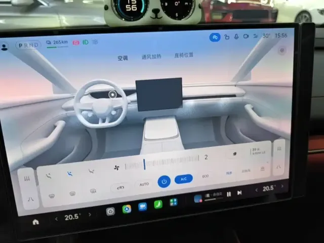Xiaomi SU7 — Фото автомобиля 12