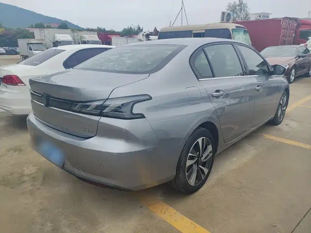 Peugeot 408 — Фото автомобиля 6