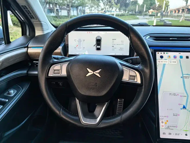 Xpeng P5 — Фото автомобиля 13