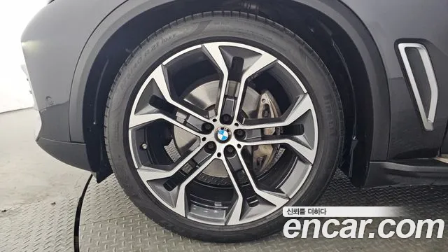 BMW X5 — Фото автомобиля 5