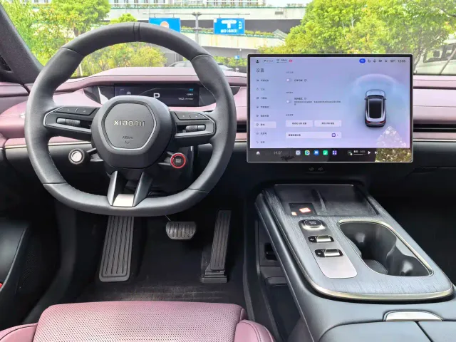 Xiaomi SU7 — Фото автомобиля 13