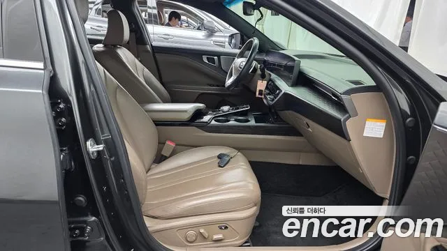Kia K8 Hybrid — Фото автомобиля 16
