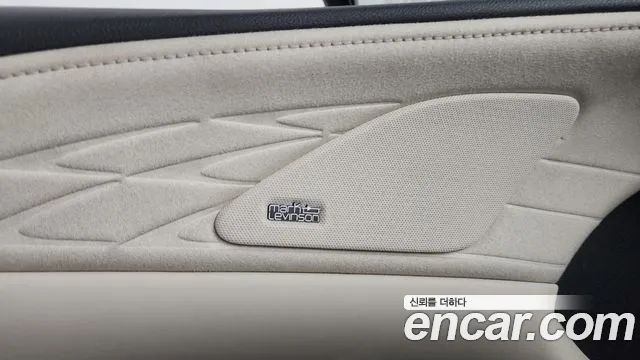 Lexus RX — Фото автомобиля 28