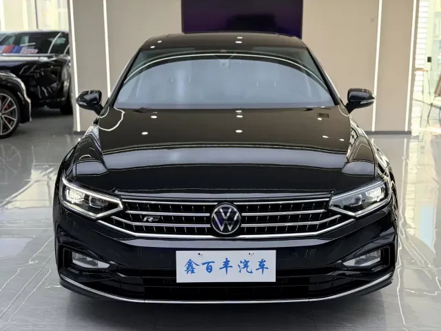 Volkswagen Magotan — Фото автомобиля 2