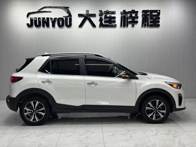 Kia KX1 — Фото автомобиля 8