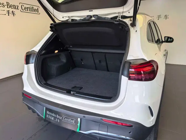 Mercedes-Benz EQA — Фото автомобиля 8