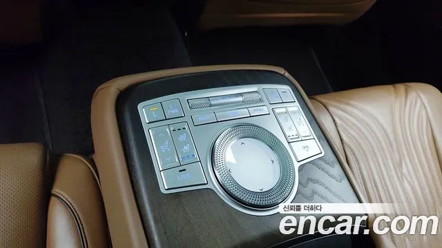 Genesis G80 RG3 — Фото автомобиля 18