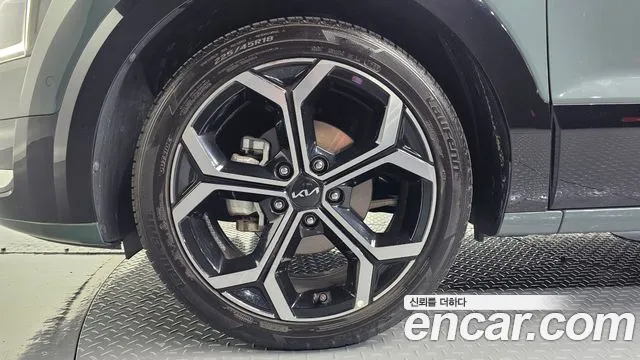 Kia Niro The All New — Фото автомобиля 5