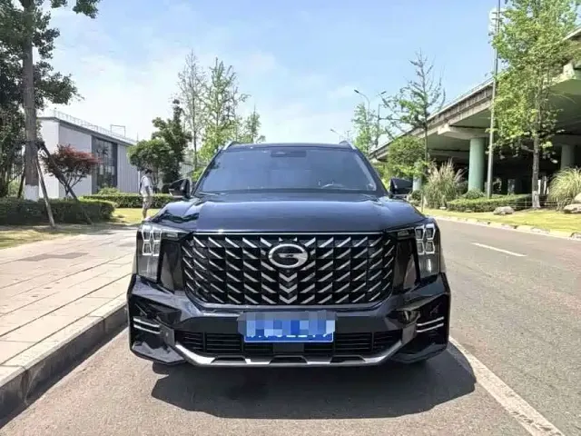 GAC Trumpchi GS8 — Фото автомобиля 2