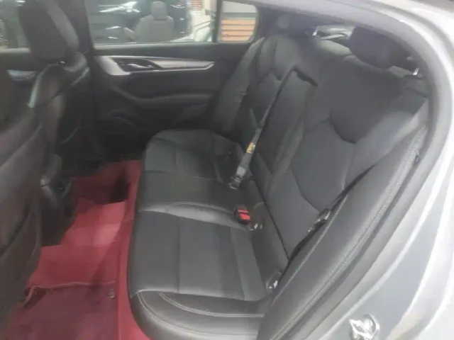 Cadillac CT5 — Фото автомобиля 16