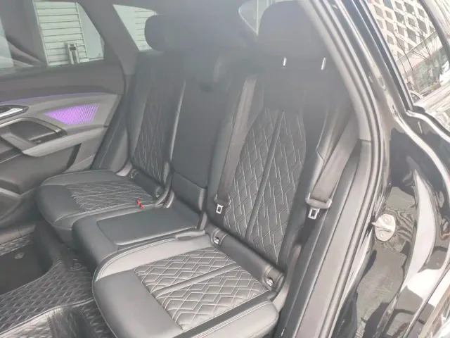 Audi Q5L — Фото автомобиля 7