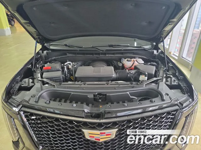 Cadillac Escalade 5th Gen — Фото автомобиля 6