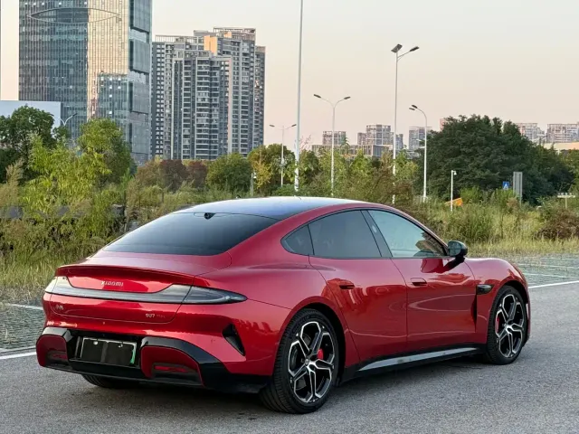 Xiaomi SU7 — Фото автомобиля 7