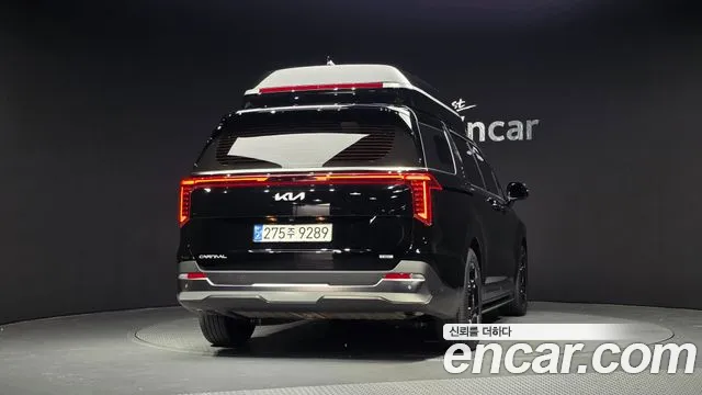 Kia Carnival — Фото автомобиля 4