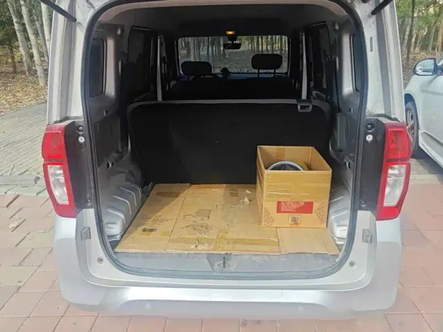 Wuling Zhiguang NEV — Фото автомобиля 4