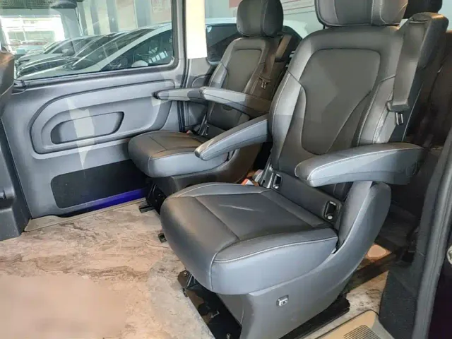Mercedes-Benz Vito — Фото автомобиля 12