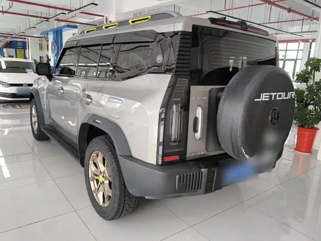 Jetour T2 — Фото автомобиля 4