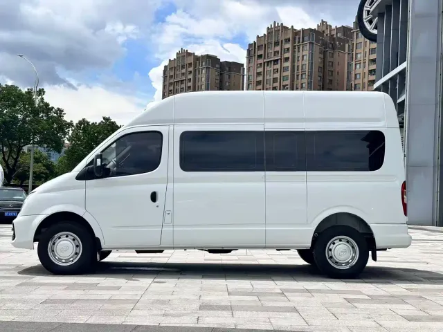 Maxus Xintu V80 — Фото автомобиля 4