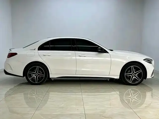 Mercedes-Benz C-Class — Фото автомобиля 11