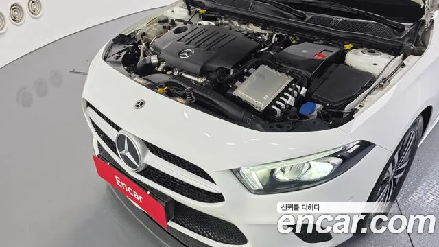 Mercedes-Benz A-Class W177 — Фото автомобиля 6