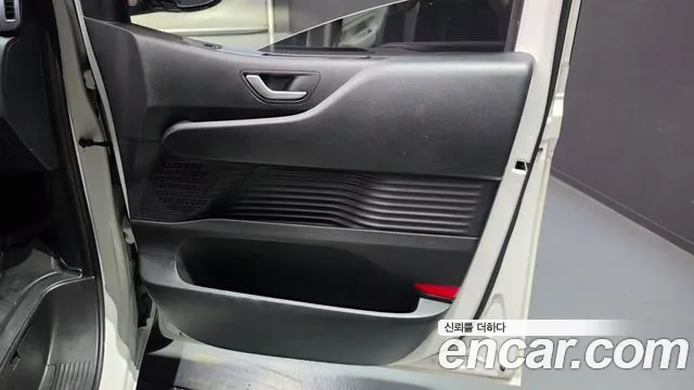 Hyundai Staria Staria Карго 3 места — Фото автомобиля 25