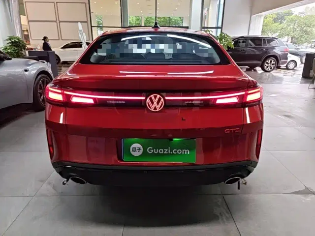 Volkswagen Lamando — Фото автомобиля 5