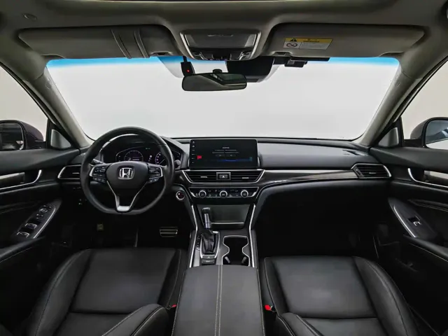 Honda Accord — Фото автомобиля 20