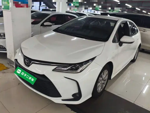 Фотография автомобиля — Toyota Corolla