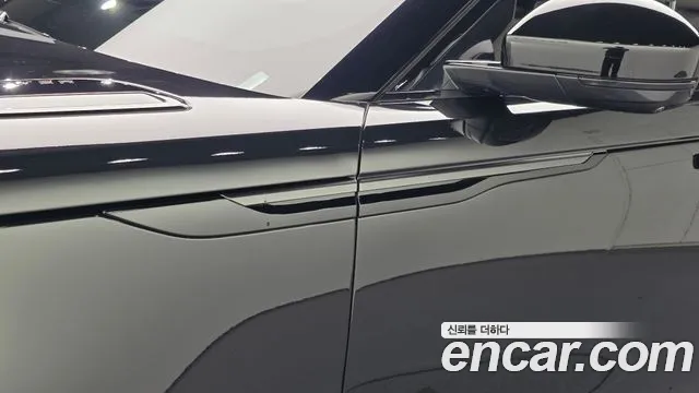 Land Rover Range Rover Velar — Фото автомобиля 20
