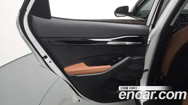 Kia Seltos — Фото автомобиля 14