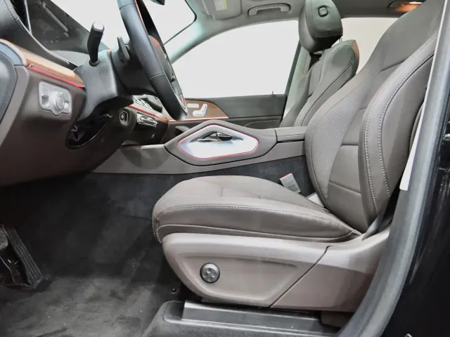 Mercedes-Benz GLE-Class — Фото автомобиля 16